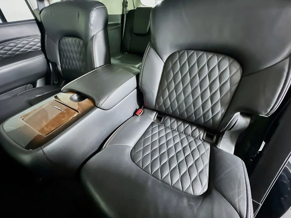 Used 2019 Black INFINITI LUXE image 26