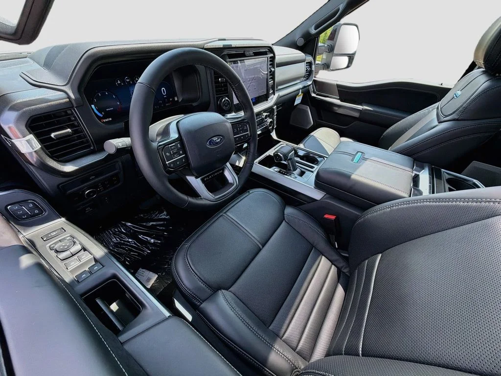 New 2026 White Ford Platinum image 6