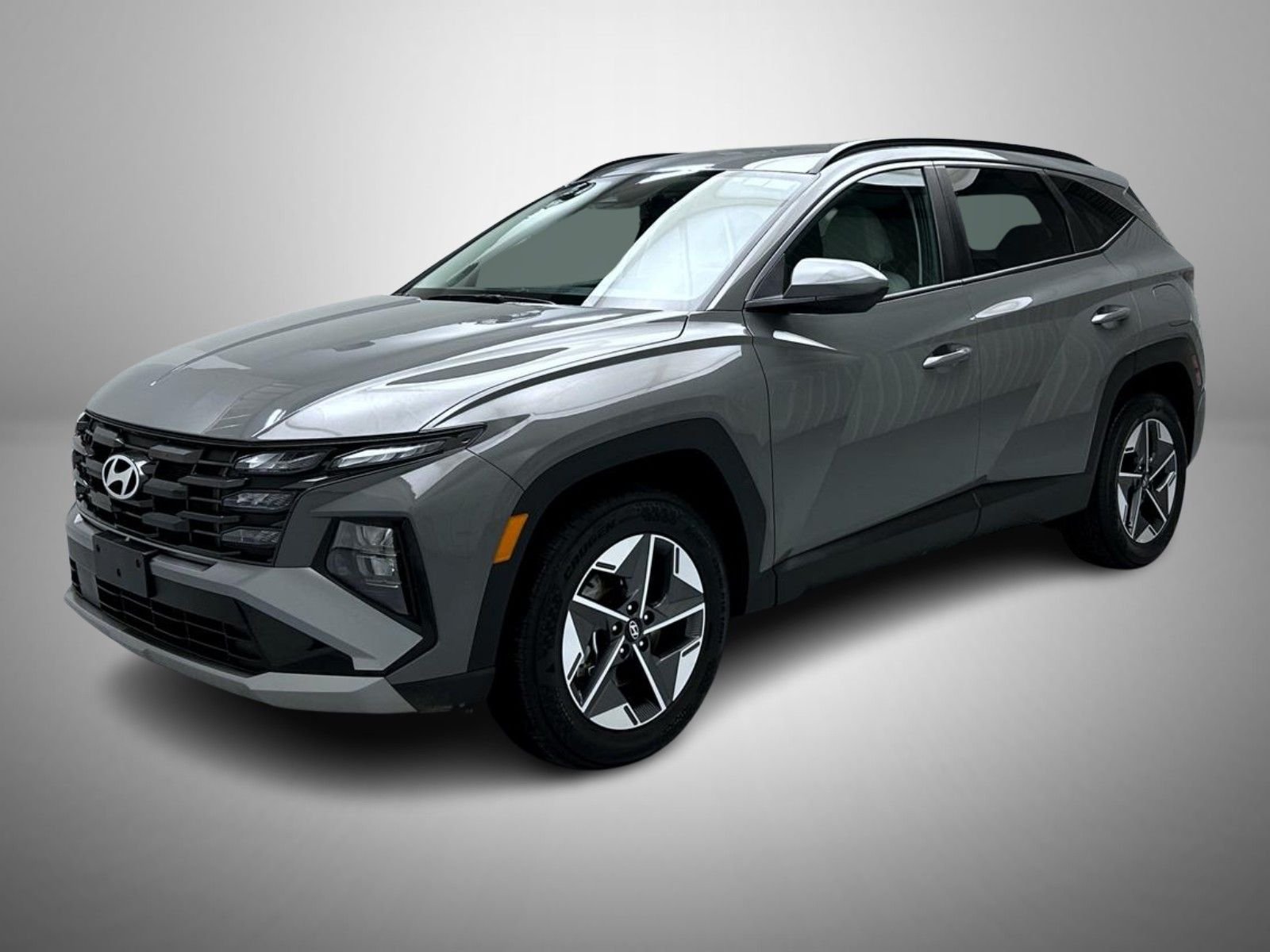 Used 2025 Gray Hyundai SEL image 1