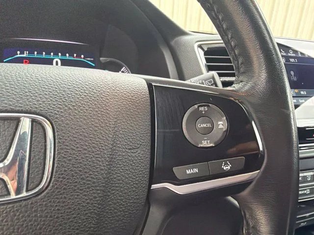 Used 2022  Honda Touring image 30