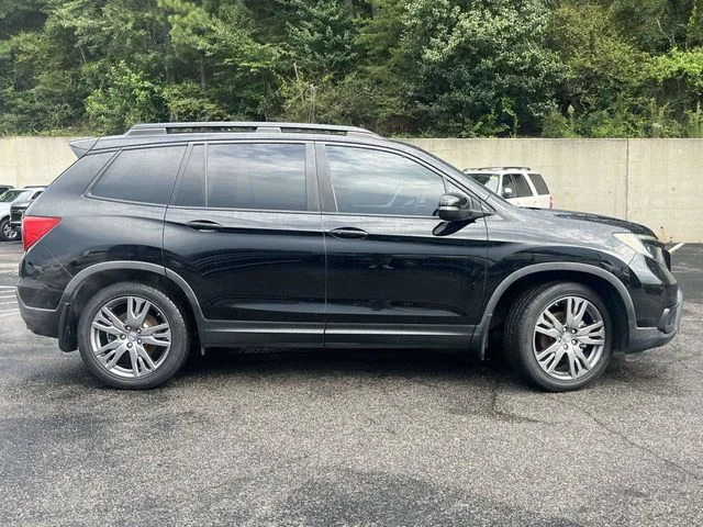 Certified Used 2019 Black Honda EX-L image 2