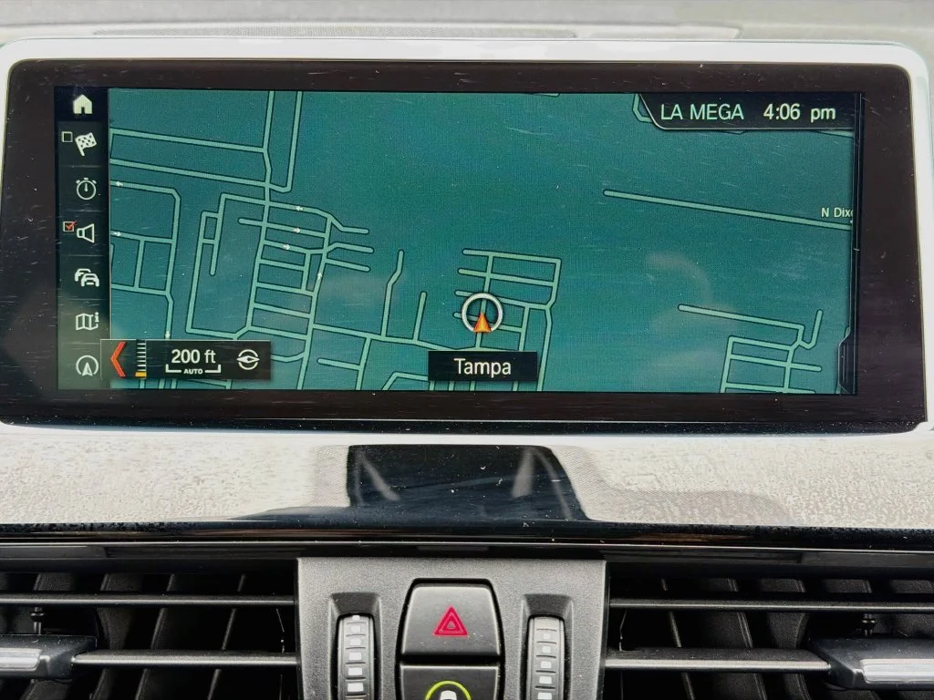 Used 2019 Black BMW sDrive28i image 32
