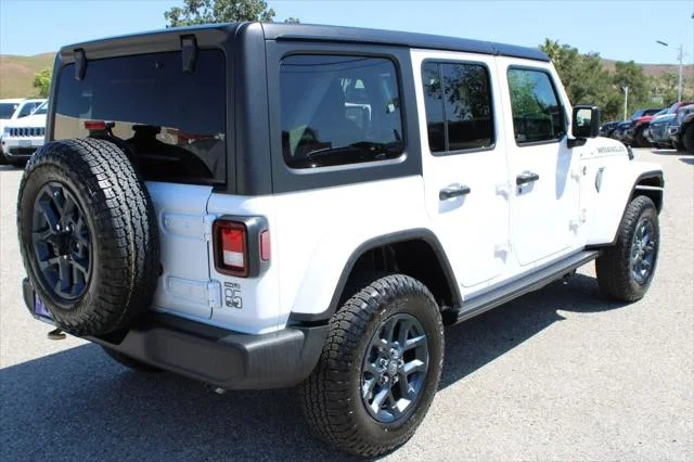 New 2026 Bright White Clear-Coat Exterior Paint Jeep 85th Anniversary image 4