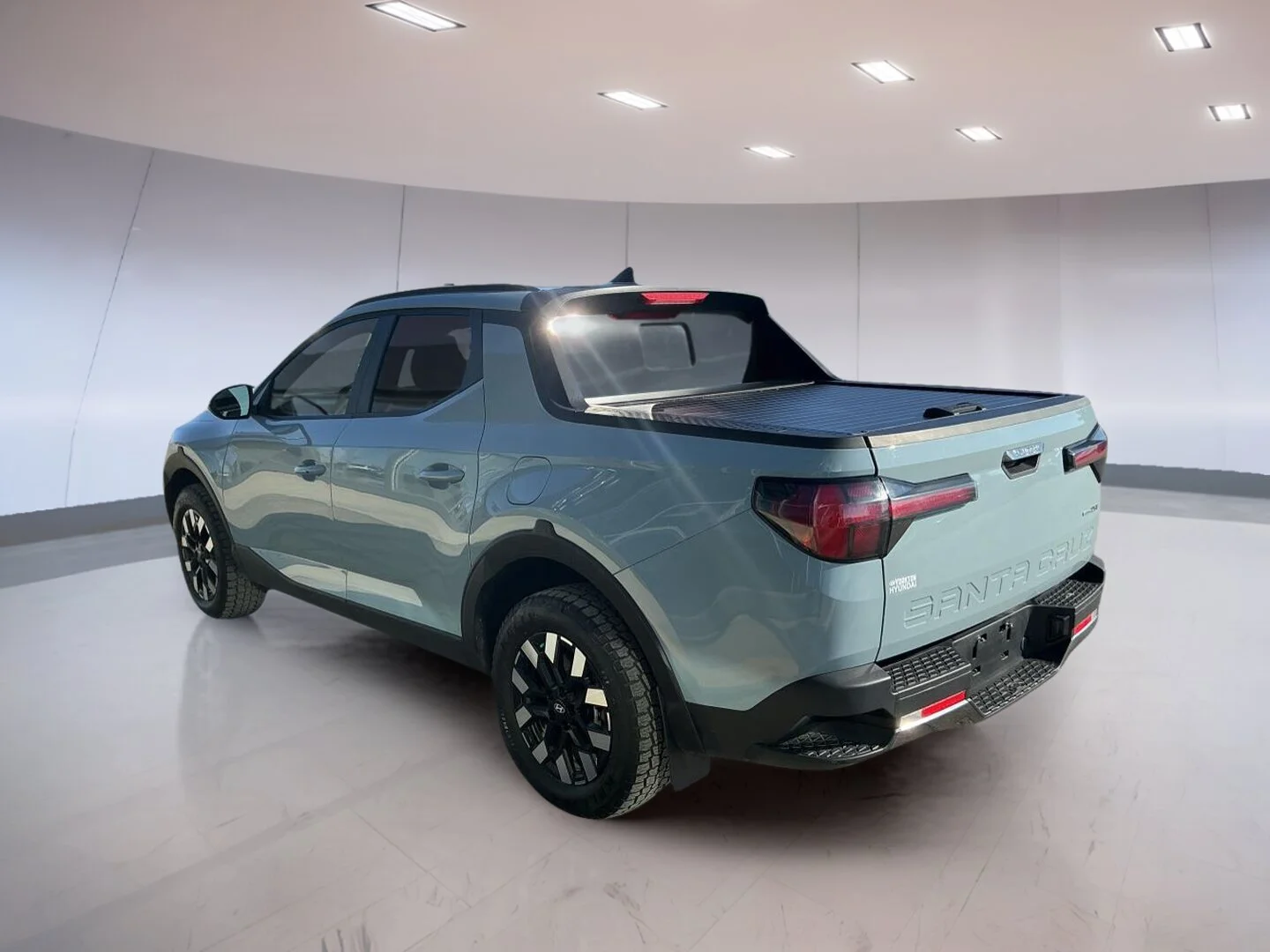 Used 2025 Blue Hyundai Preferred image 4