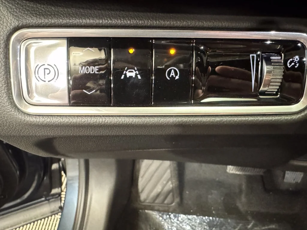 New 2026 Quartz Blue Metallic Buick Avenir image 19