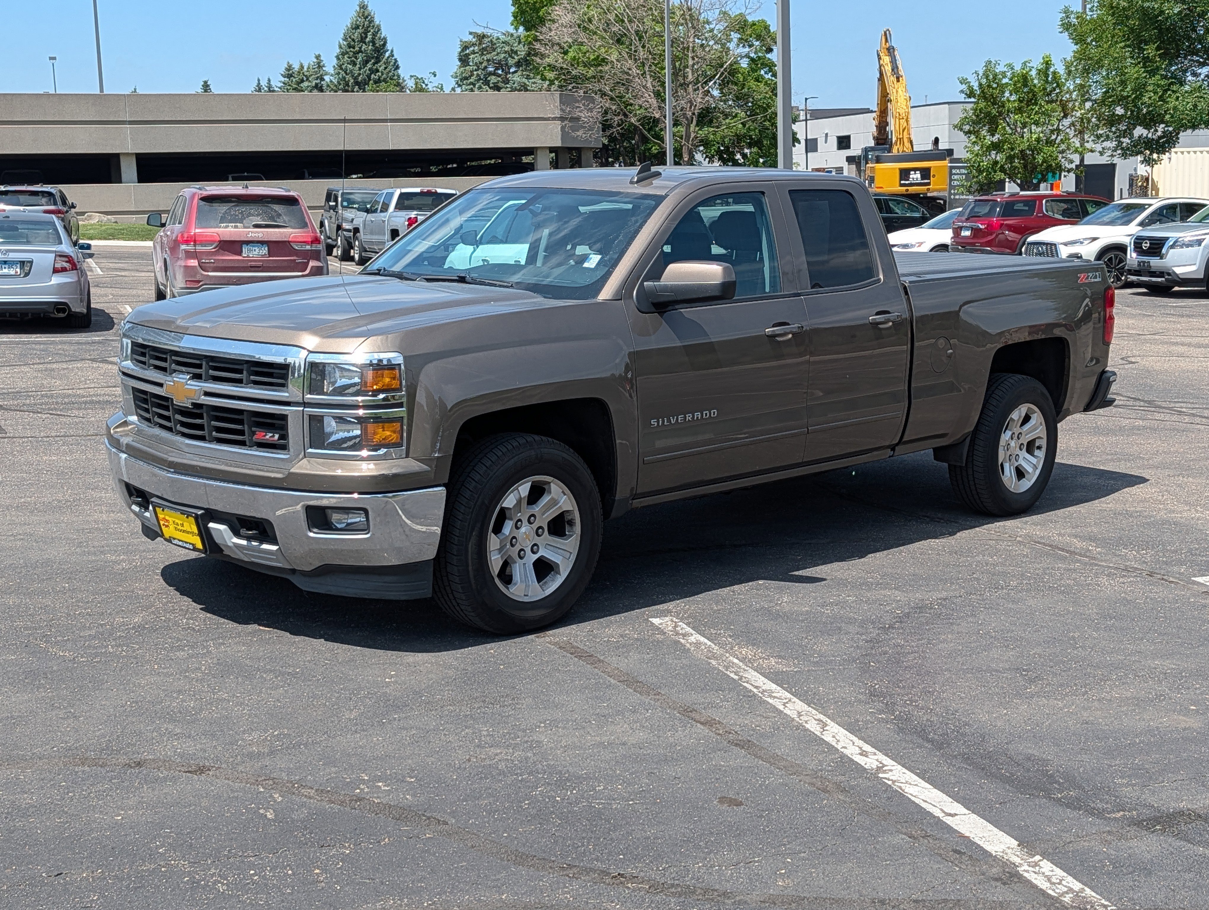 Used 2015 Chevrolet Silverado 1500 LT with VIN 1GCVKREC1FZ178088 for sale in Bloomington, MN