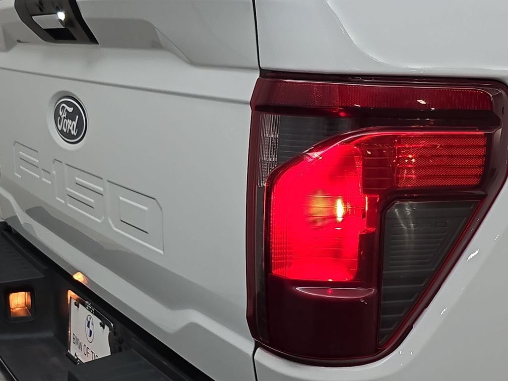 Used 2024 Oxford White Ford XLT image 34