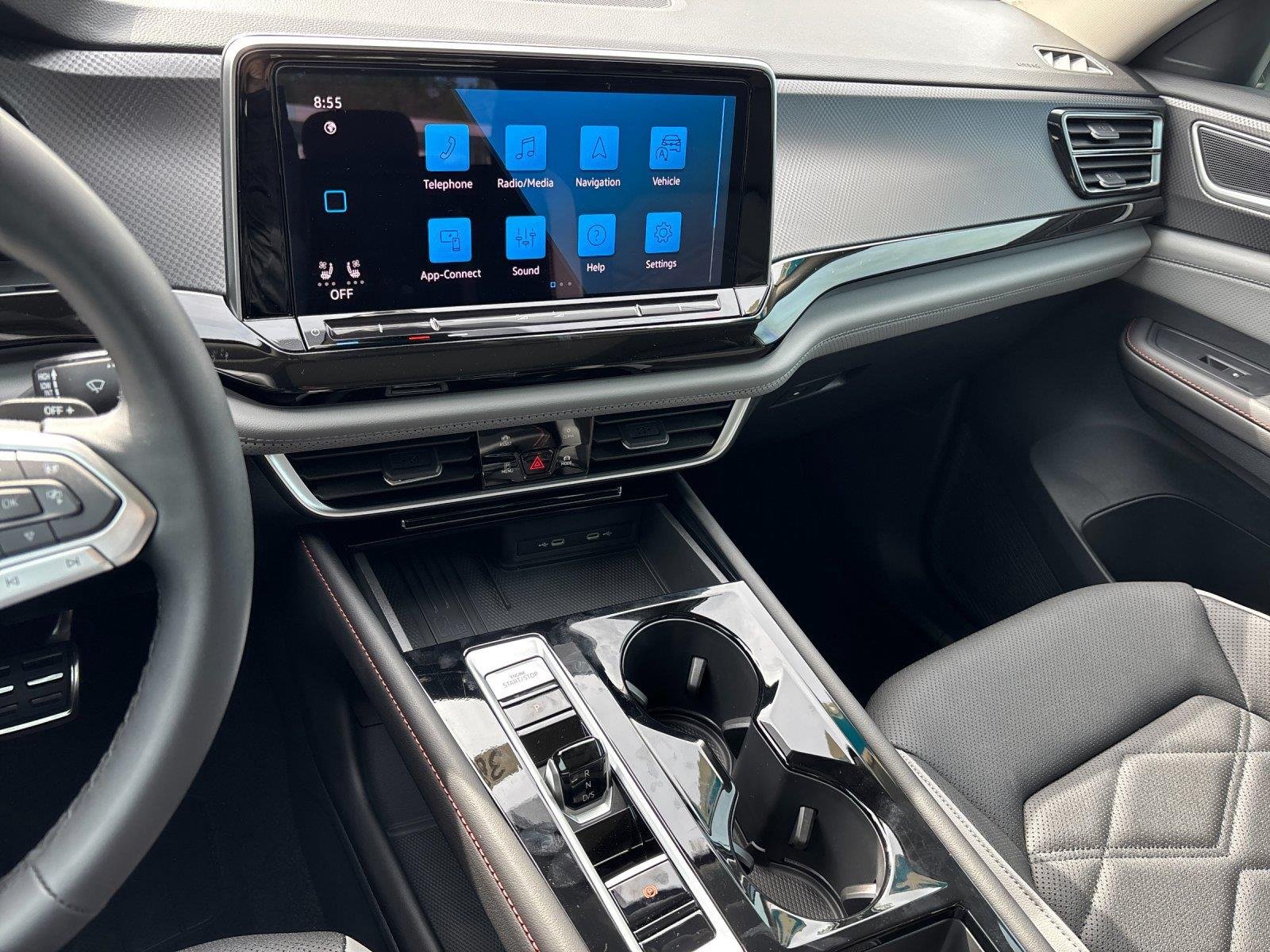 2025 Volkswagen Atlas Atlas Peak Edition - Photo 28