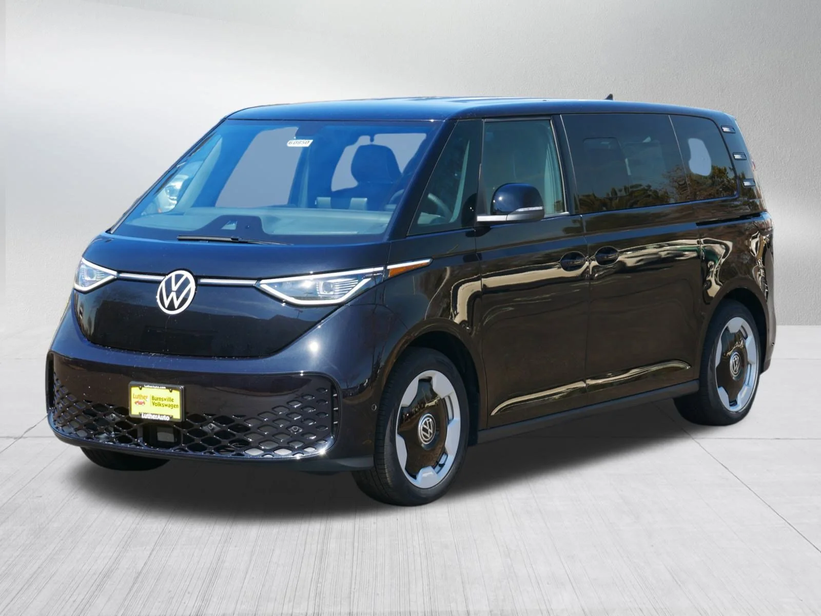 New 2025 Volkswagen ID. Buzz Pro S Mini-van, Passenger in