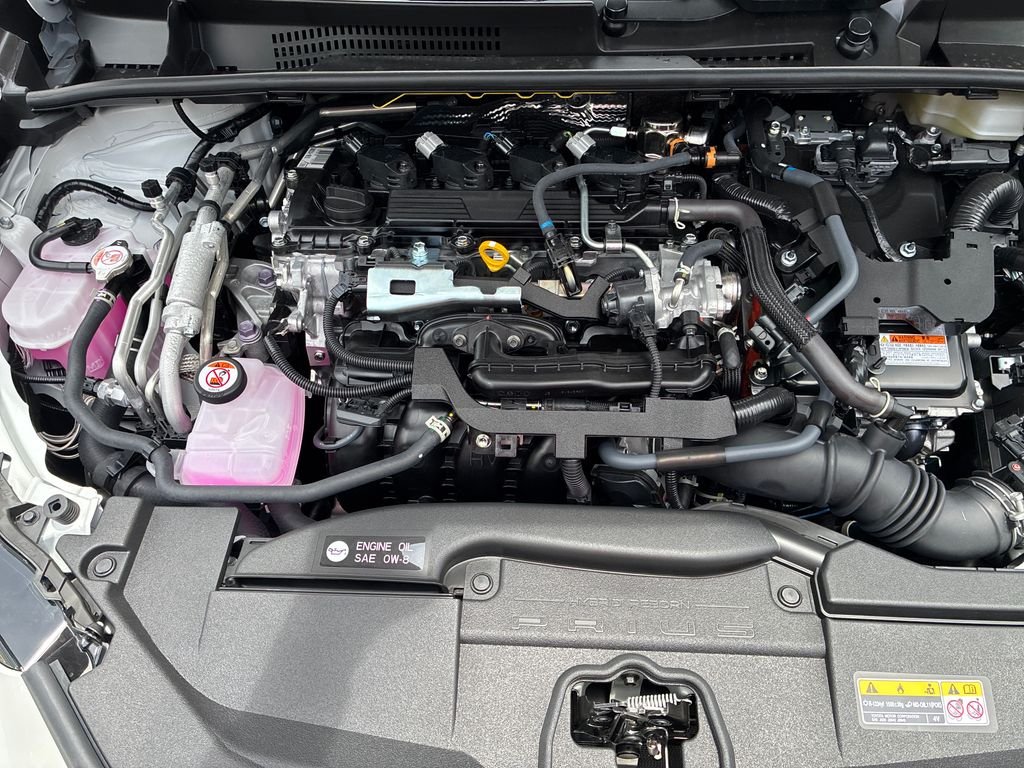 New 2026 WIND CHILL PEARL Toyota SE image 40