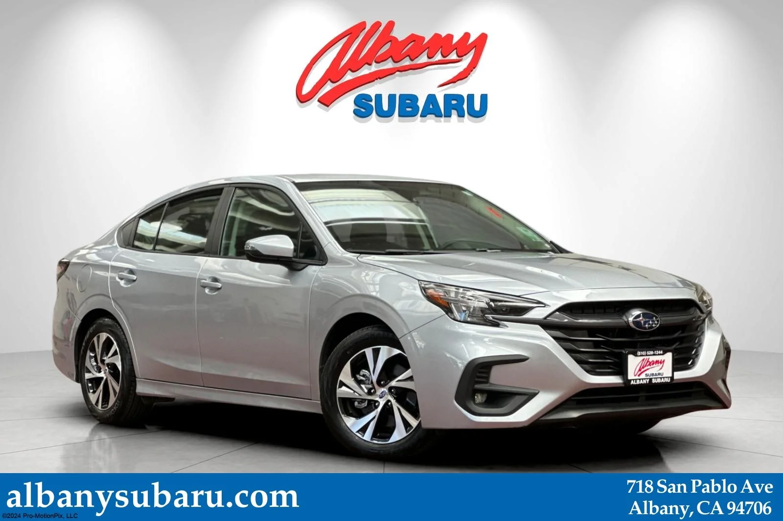 2025 Subaru Legacy Premium's photo