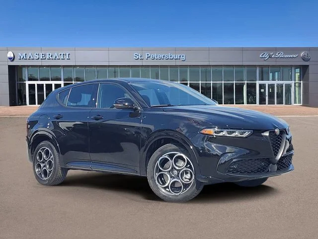 2025 Alfa Romeo Tonale Base