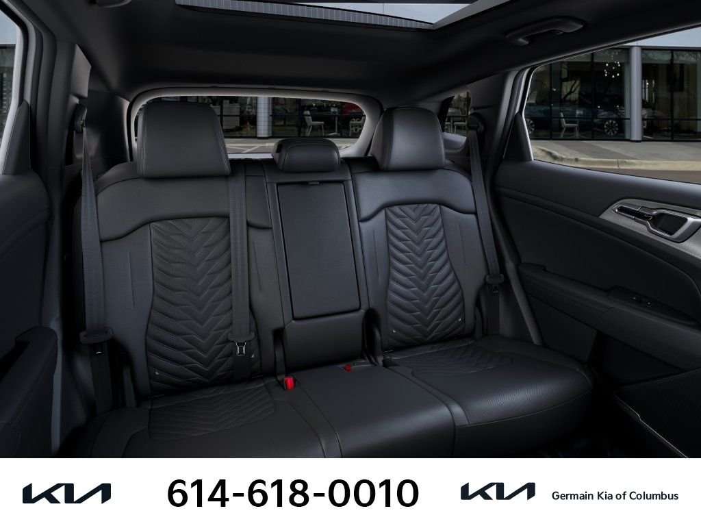 New 2026 White Kia X-Pro Prestige image 19