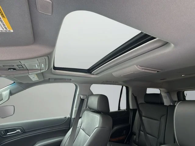 Used 2020 Red Chevrolet Premier image 18