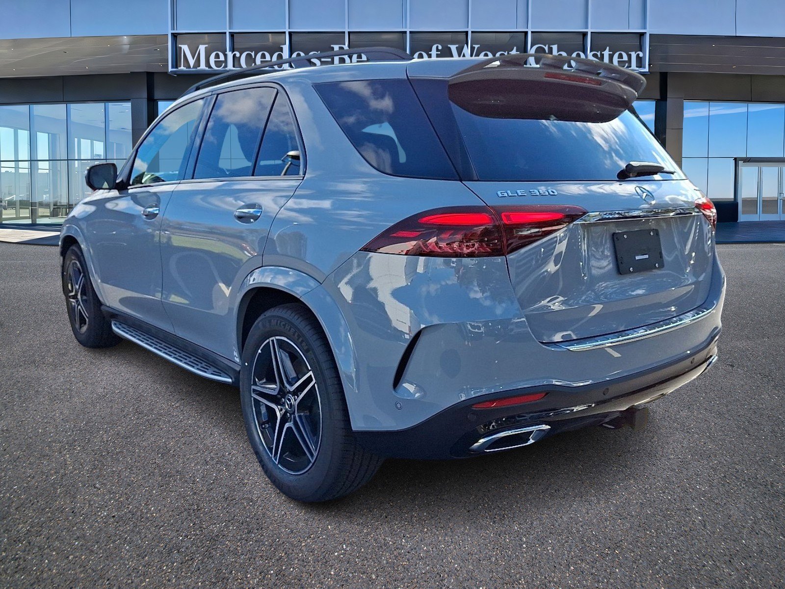 New 2026 MANUFAKTUR Alpine Grey Mercedes-Benz GLE 350 image 25