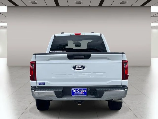 Used 2024 White Ford XLT image 4