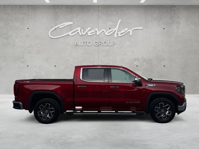 Used 2024 Volcanic Red Tintcoat GMC SLT image 17