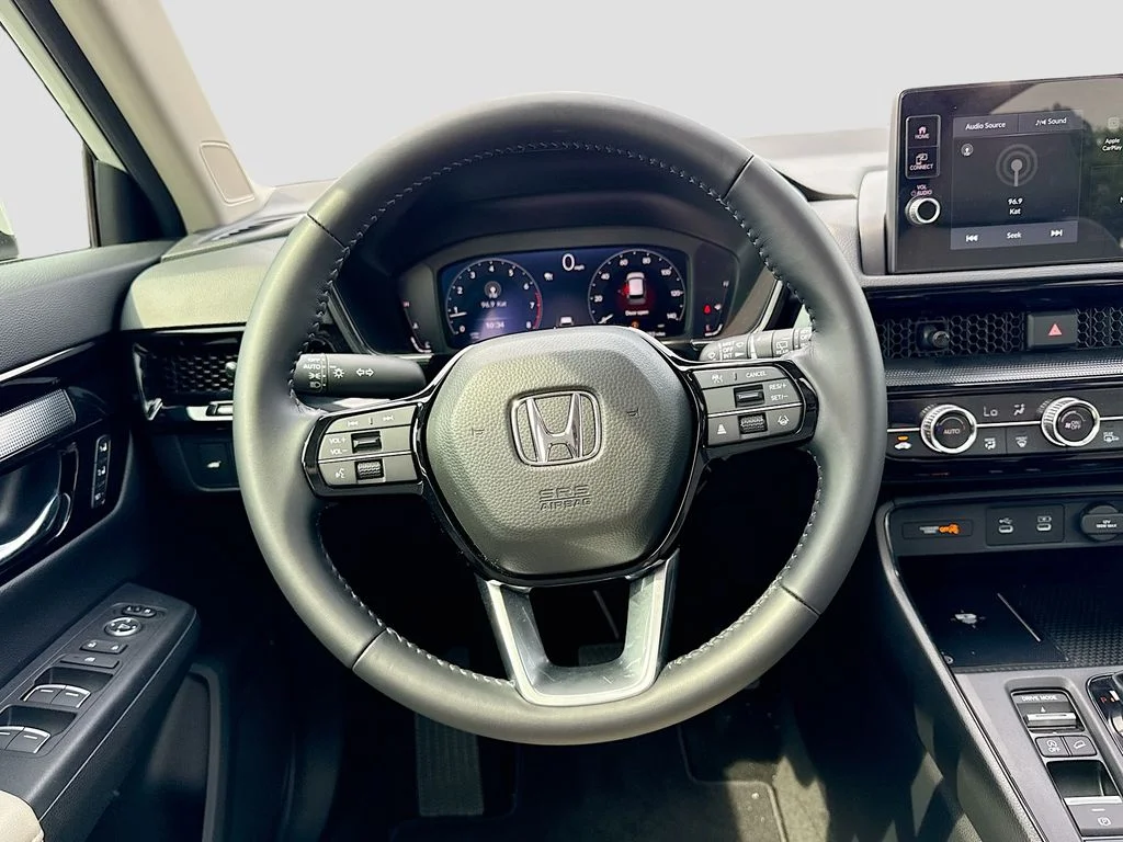 Used 2026 Platinum White Pearl Honda EX-L image 14