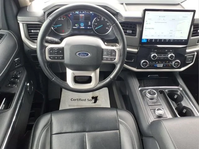 Used 2024  Ford XLT image 4