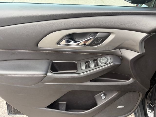 Used 2020 Black Metallic Chevrolet RS image 7