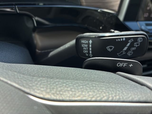 New 2026 Deep Black Volkswagen 2.0T SEL image 16