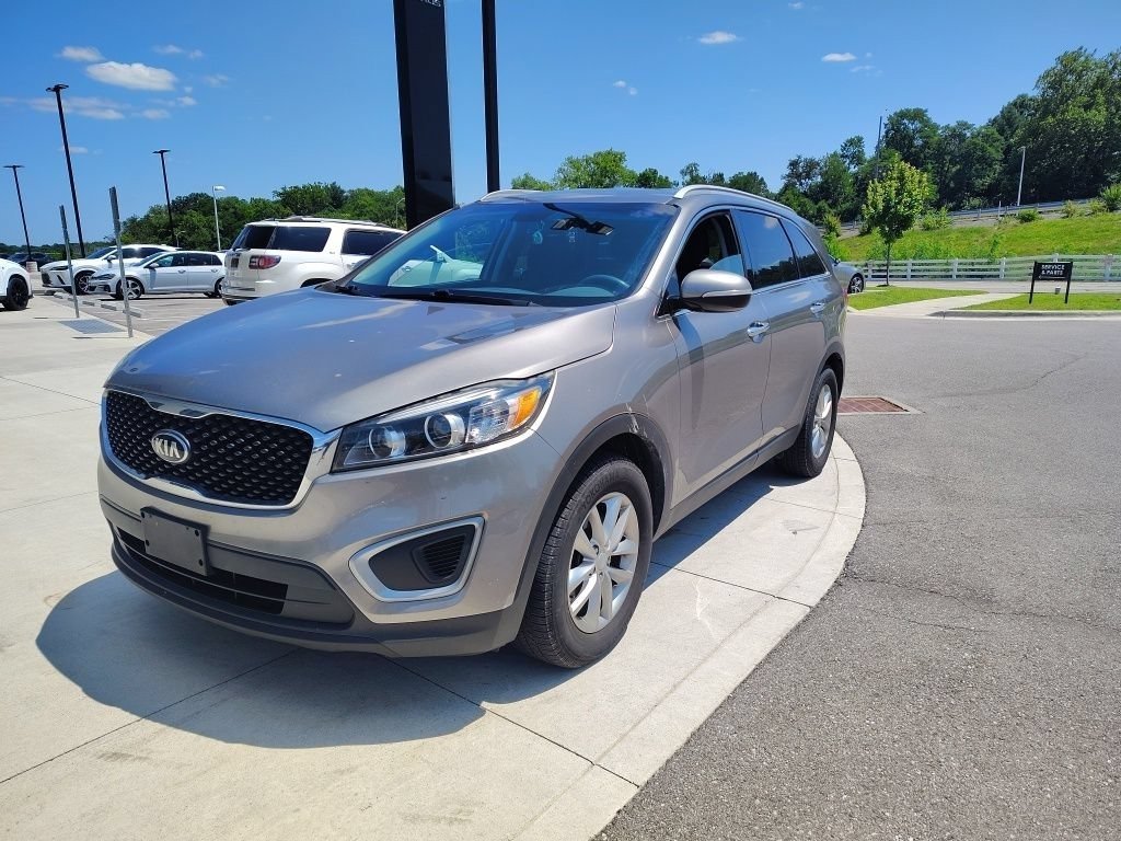 Used 2017 Kia Sorento LX with VIN 5XYPG4A50HG201205 for sale in Fort Wright, KY