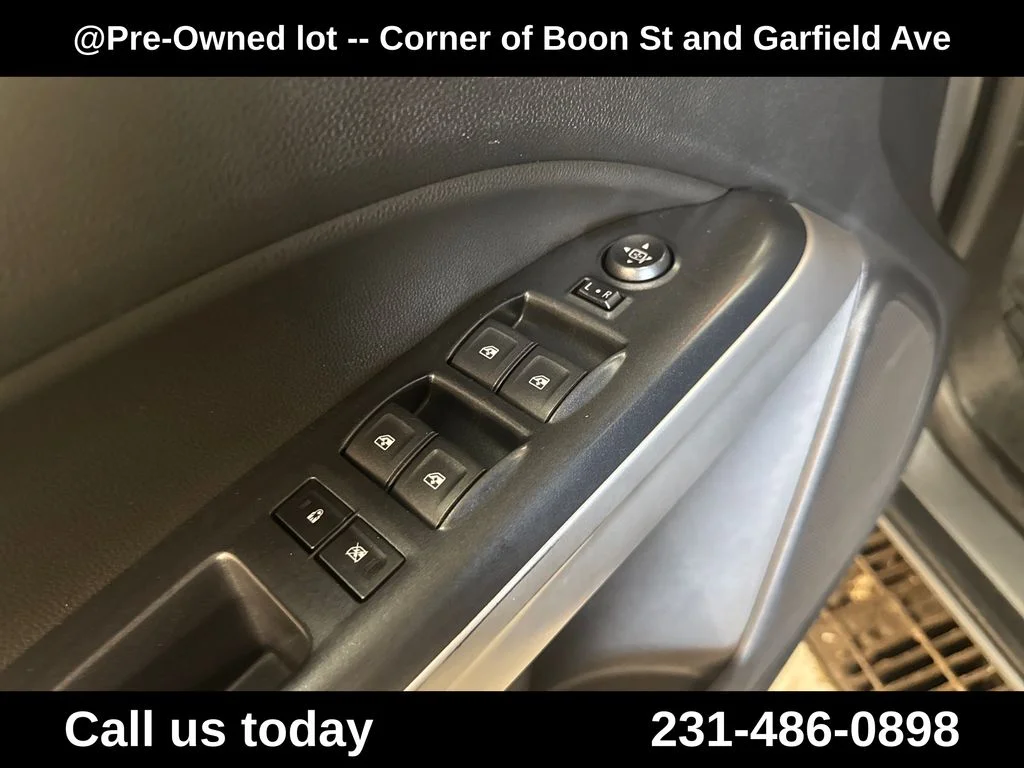 Used 2021 Gray Chevrolet LT image 16