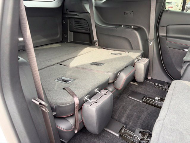 2025 Chevrolet Traverse Z71 - Photo 46