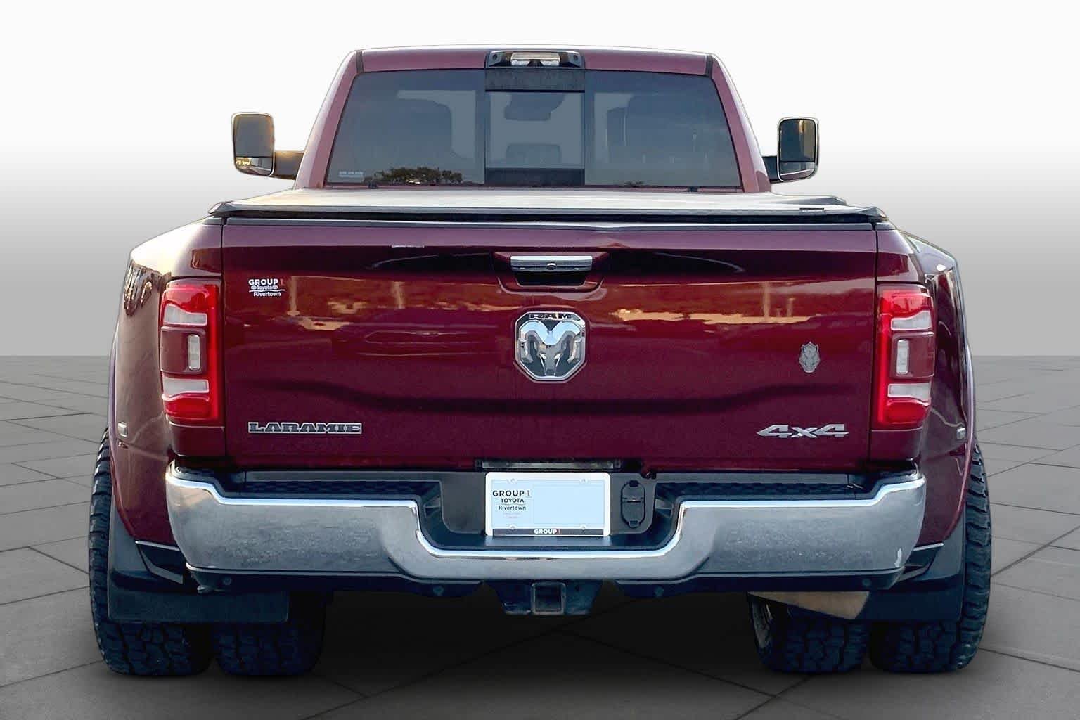 Used 2021 Delmonico Red Pearlcoat Ram Laramie image 5