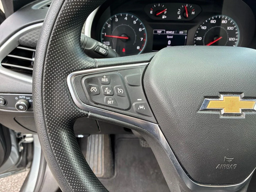 Used 2024 Gray Chevrolet LT image 24