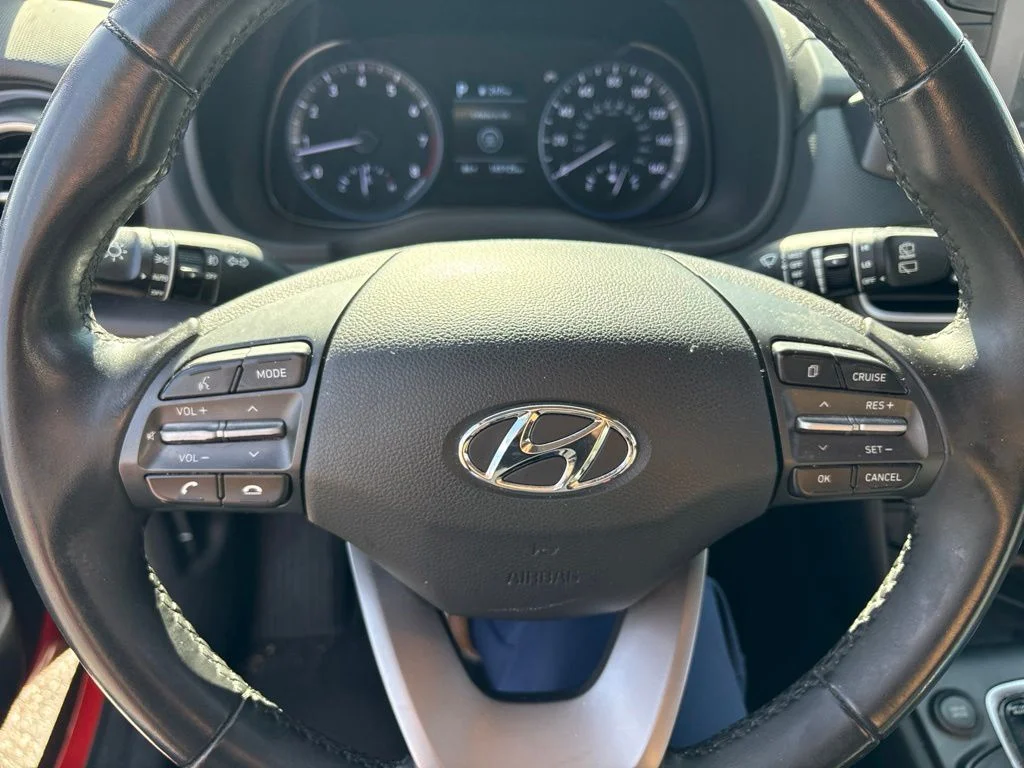 Used 2019 Orange Hyundai SEL image 21