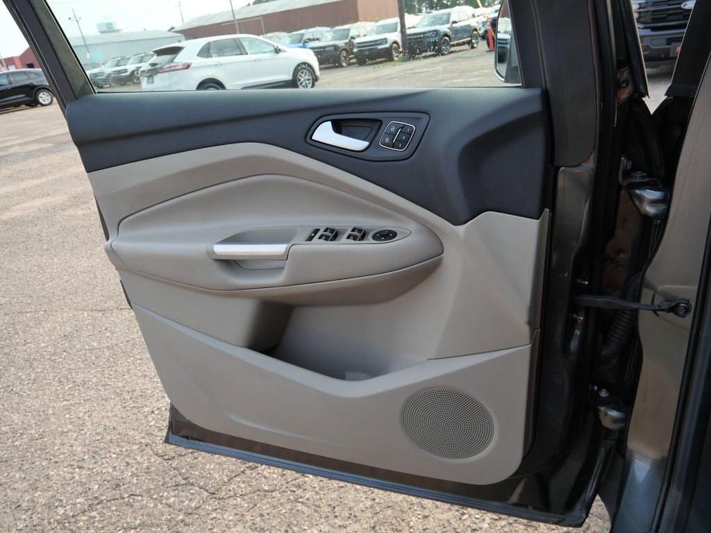 Used 2017 Gray Ford Titanium image 30