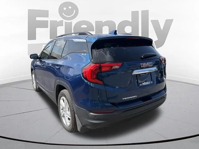 Used 2019 Blue GMC SLE image 5