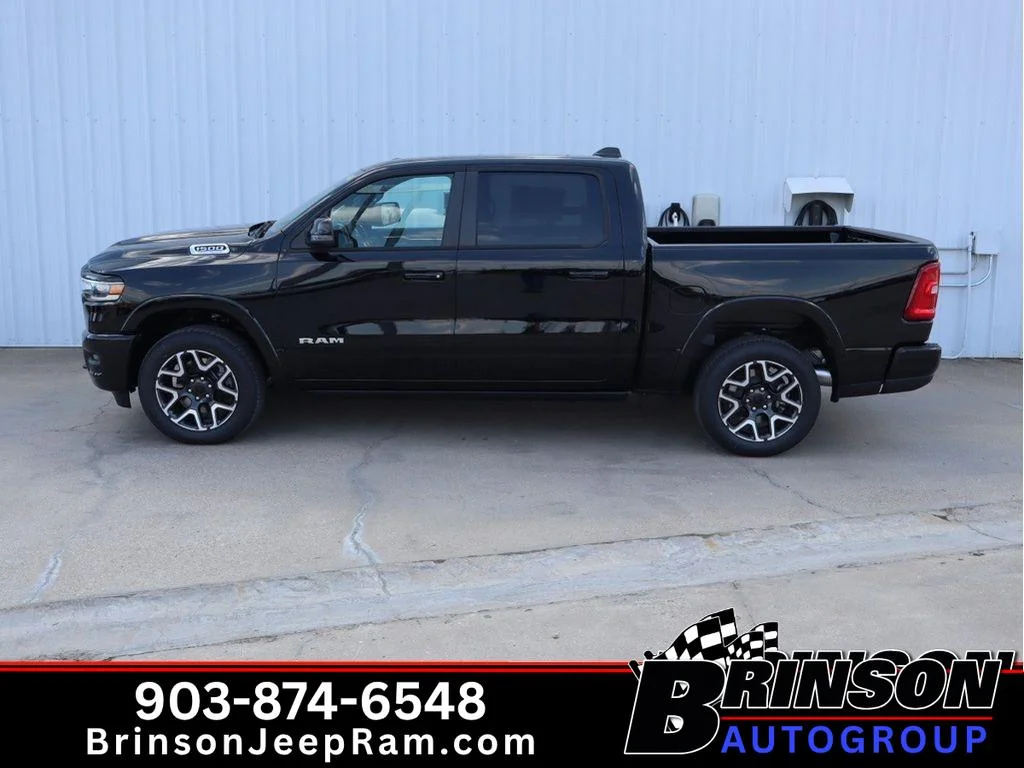 2026 RAM 1500 Laramie - Photo 4