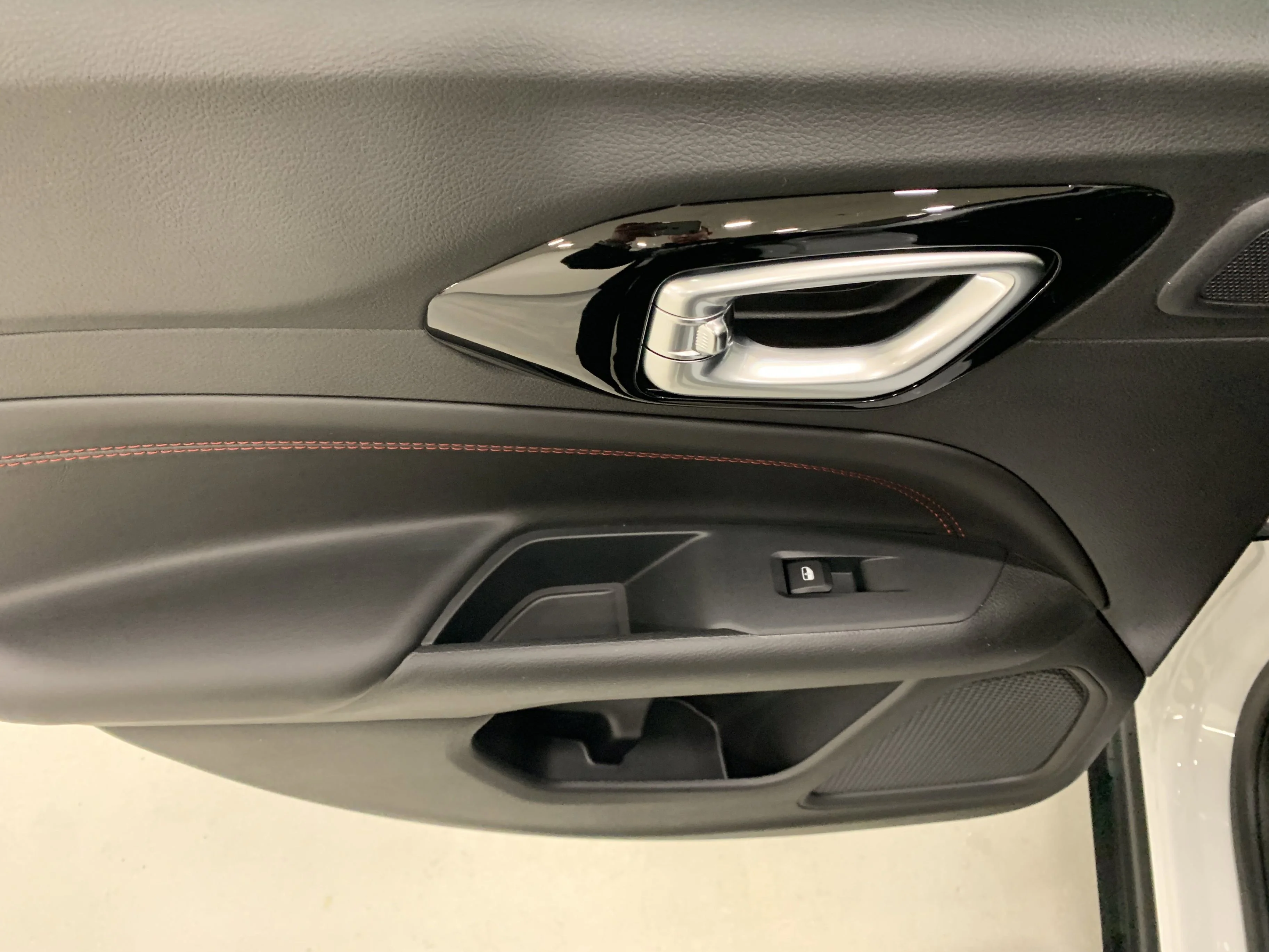 New 2026 Bright White Jeep Trailhawk image 8