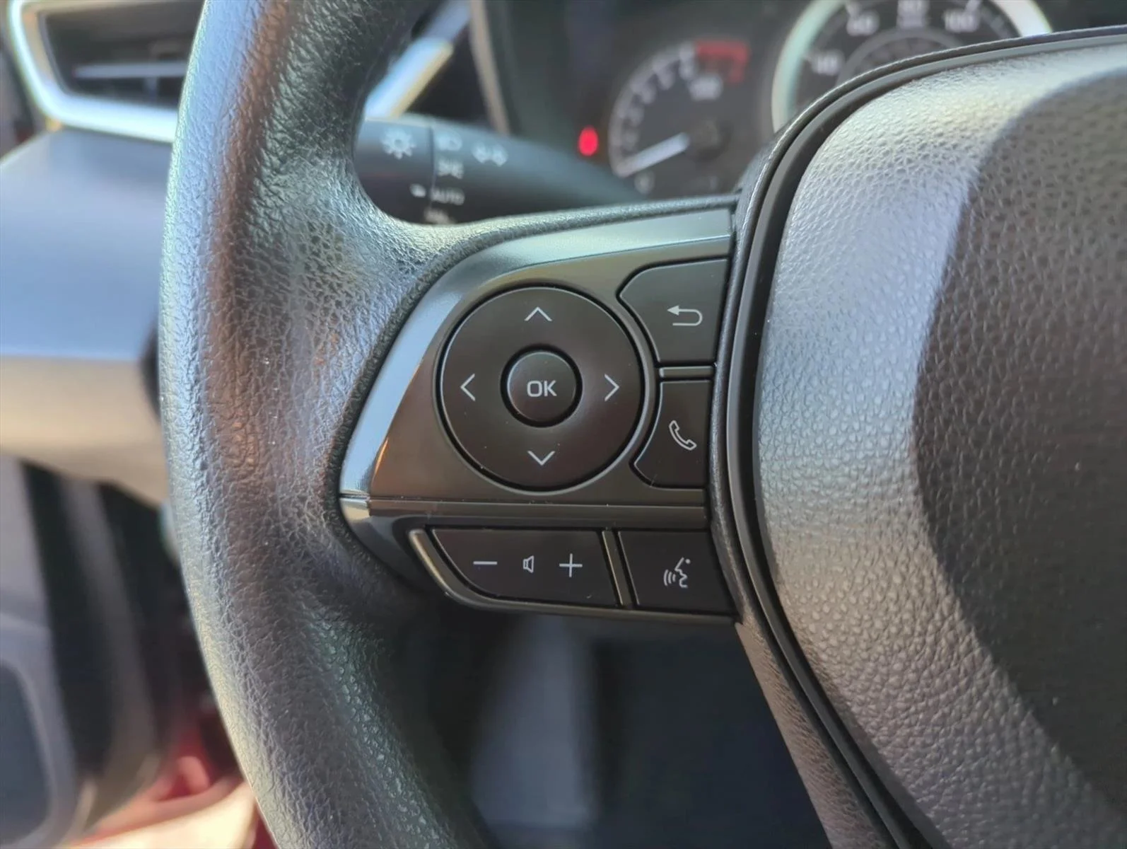 Used 2022 Ruby Flare Pearl Toyota LE image 14