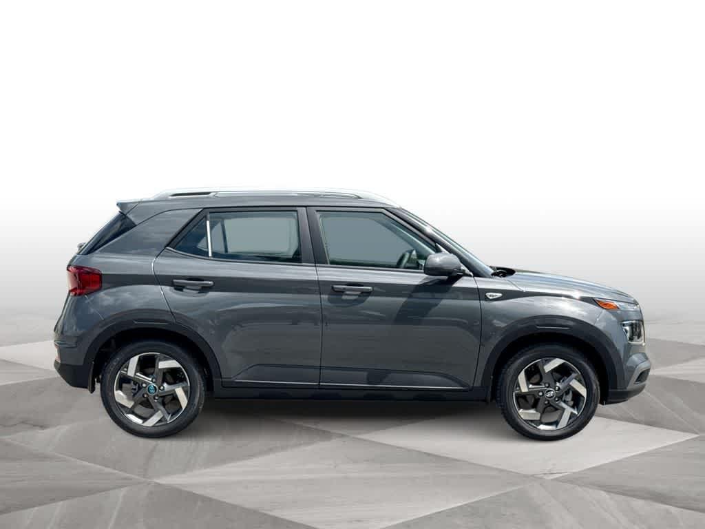 New 2026 Ecotronic Gray Hyundai SEL image 9