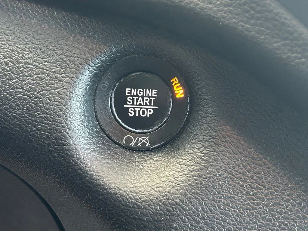 Used 2020 Black Jeep Limited image 40