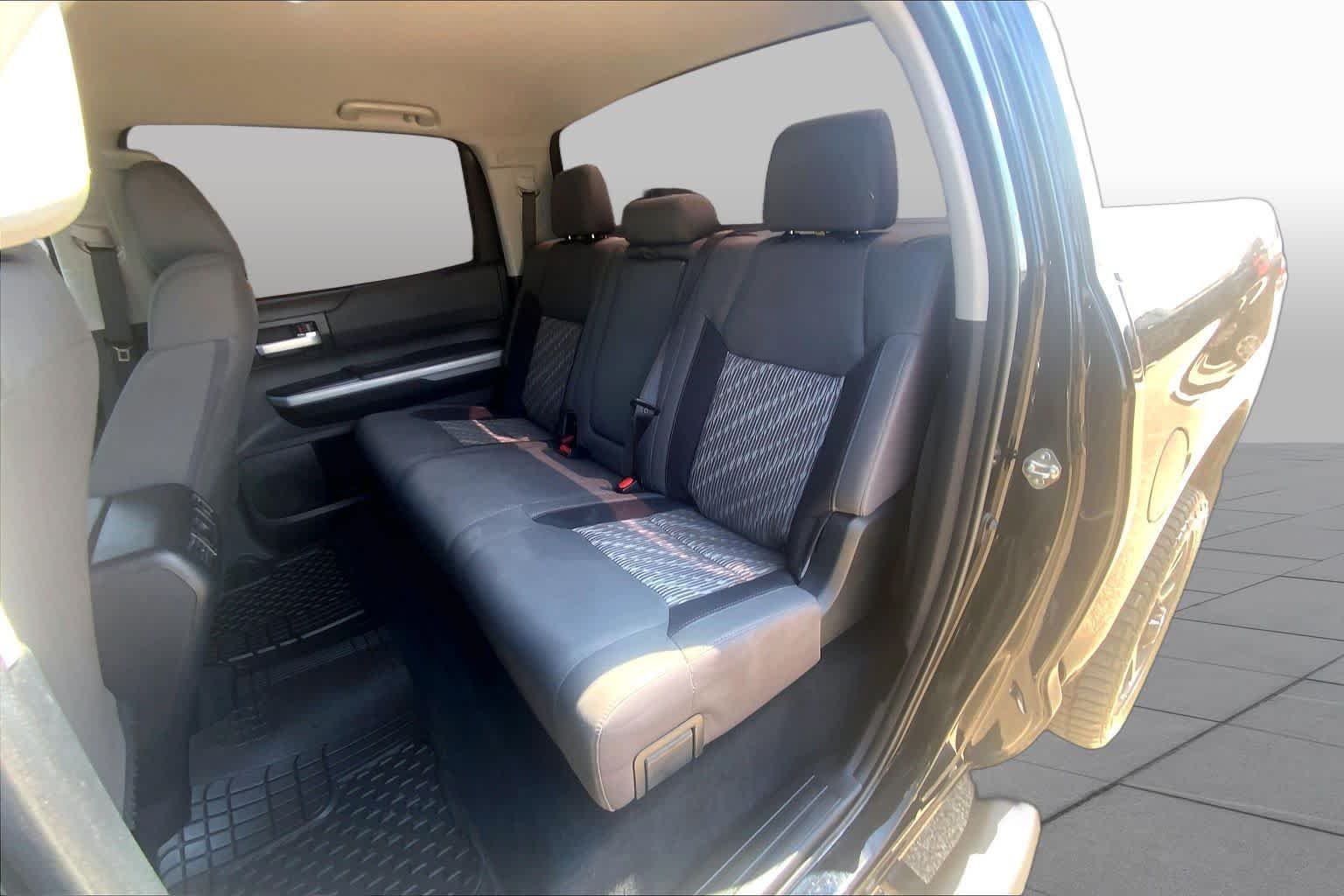 Used 2021 Midnight Black Metallic Toyota SR5 image 21