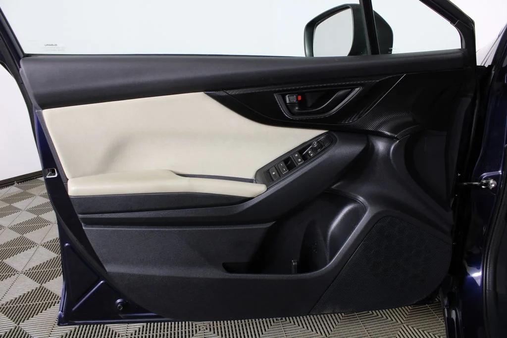 Used 2020 Dark Blue Pearl Subaru Base image 11