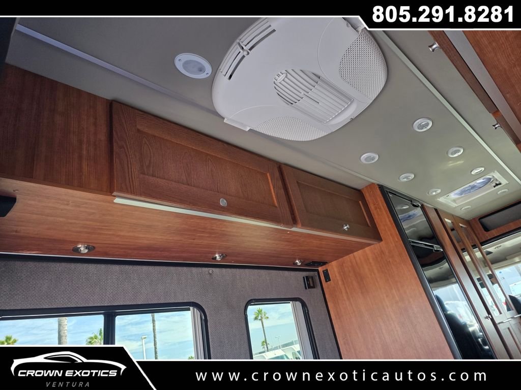 Used 2021 Gray Ram High Roof image 16