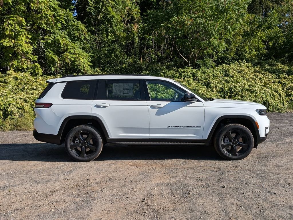 2025 Jeep Grand Cherokee L Limited - Photo 2