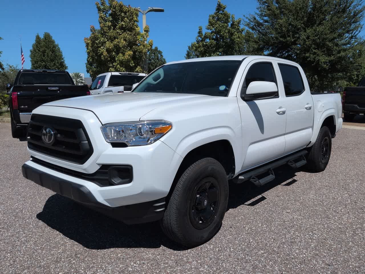 Certified Used 2023 Ice Cap Toyota SR image 2