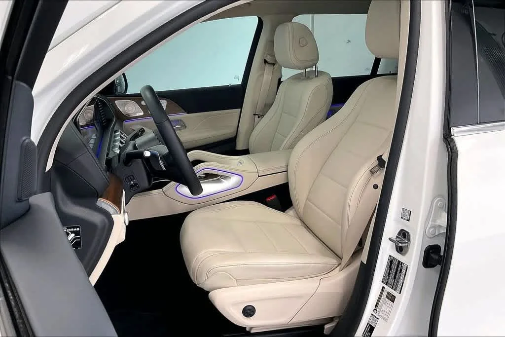Certified Used 2026 Polar White Mercedes-Benz GLS 450 image 8