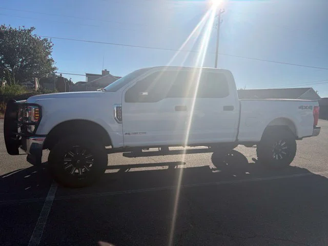 Used 2019 White Ford XLT image 6