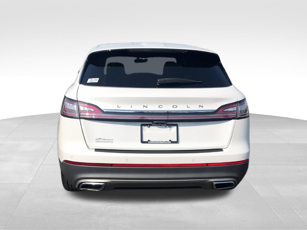 Used 2023 White Lincoln Reserve image 7