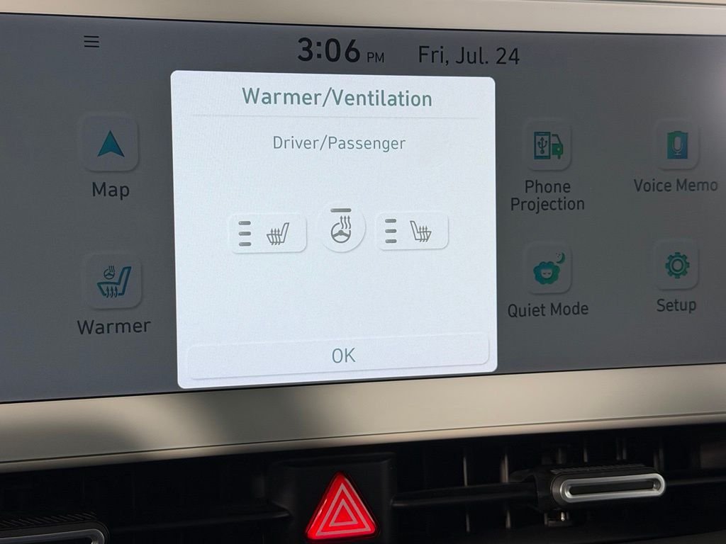 Used 2024 Green Hyundai SEL image 19