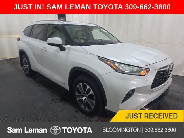 2024 Toyota Highlander Hybrid XLE