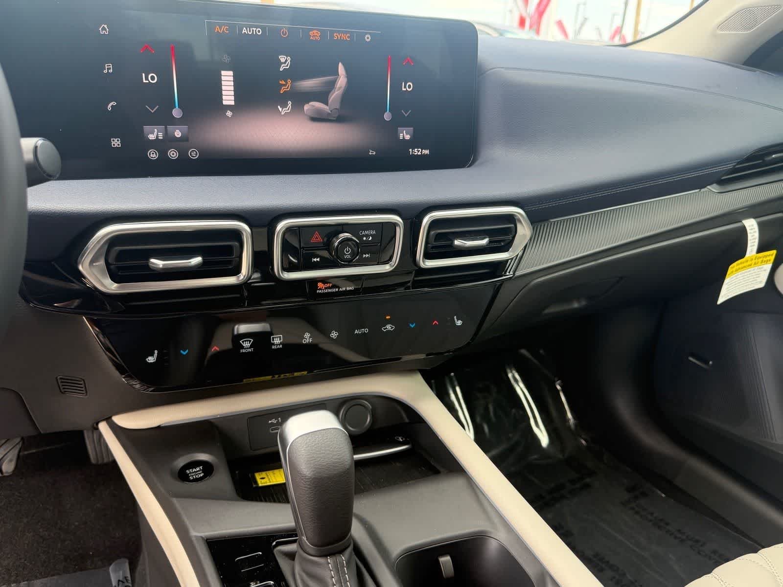 2026 Nissan Sentra SL - Photo 20