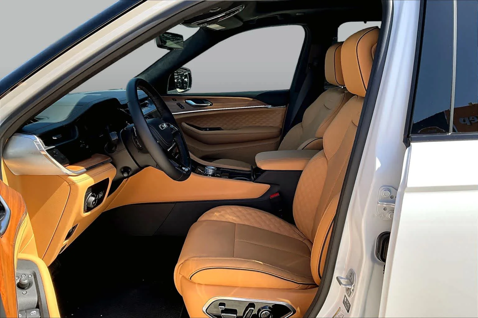 New 2026 Bright White Clearcoat Jeep Summit image 9